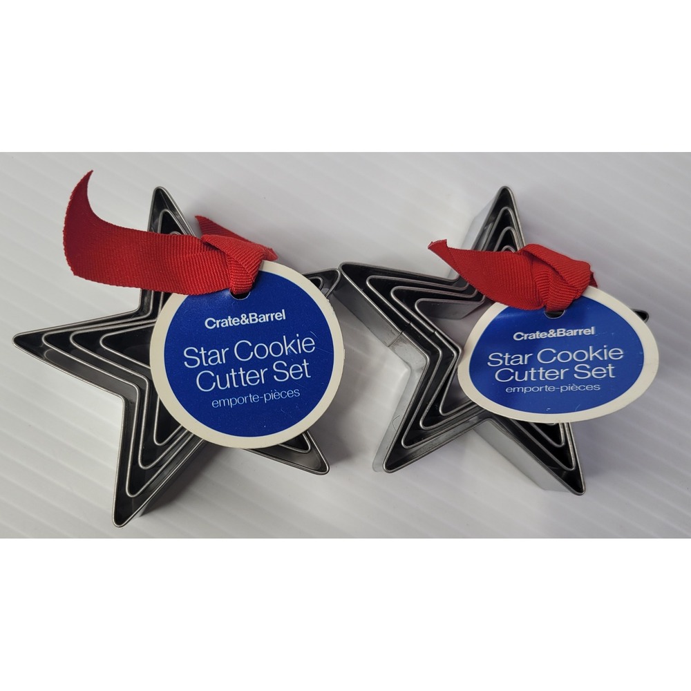 Crate‎ & Barrel Star Cookie Cutter Set Silver Metal Nesting 2 Sets NEW